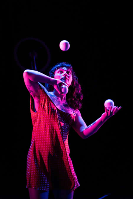 Lucy Juggles